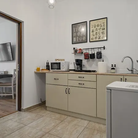 Διαμέρισμα Casa Alba- Oaza Urbana Cu Gradina Privata