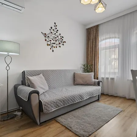 White House- Oaza Urbana Cu Gradina Privata * Bucharest