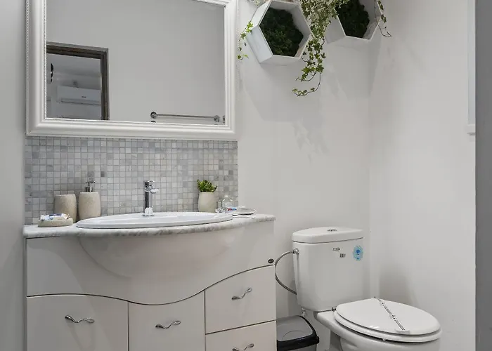 White House- Oaza Urbana Cu Gradina Privata Bukarest