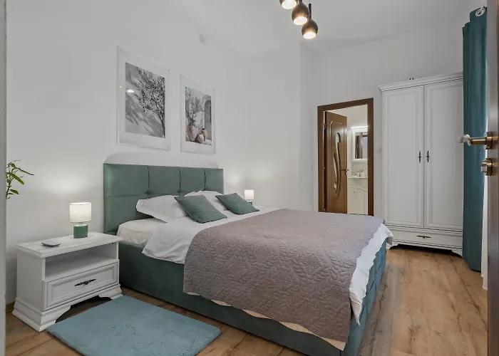 White House- Oaza Urbana Cu Gradina Privata Apartment