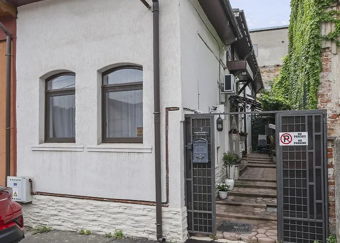 White House- Oaza Urbana Cu Gradina Privata * Bukarest