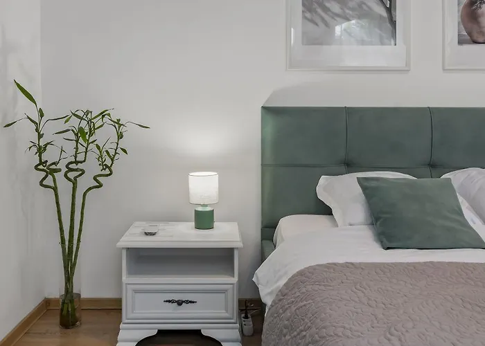 Appartement White House- Oaza Urbana Cu Gradina Privata *